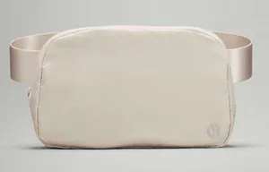 Lululemon Everywhere Belt Bag thumbnail 1
