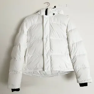 Aritzia The Super Puff™ Shorty cliMATTE™ Down Puffer Jacket White M thumbnail 2