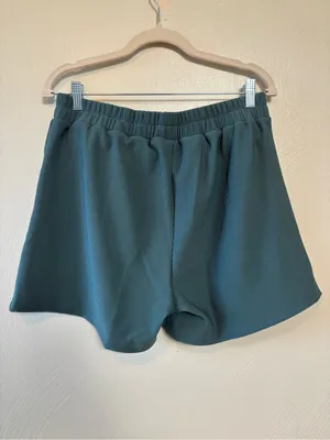 Zenana Women's Set Shorts Shirt Causal Ribbed Pockets Elastic Green Size Large thumbnail 10