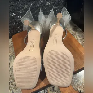 Deltan Abbie Bow Heels Size 8.5 Wedding Prom Champagne Sandals Tulle Rhinestone thumbnail 10