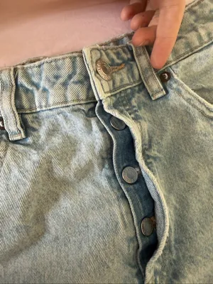 Zara Straight Cropped Straight Jeans Sz 6 High Waist Button Fly Fray Hem thumbnail 5