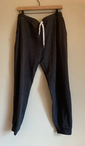 Vuori Women's Charcoal Drawstring Joggers Performance Charcoal Heather Size Larg thumbnail 1