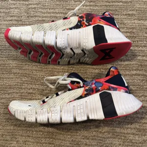 Nike Women's White and Pink Athletic Shoes thumbnail 3