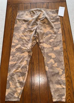 Lululemon Align High Rise 28” Heritage Camo Beige Multi Size 20 NWT thumbnail 1