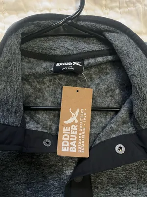Eddie Bauer Fleece Pullover thumbnail 2