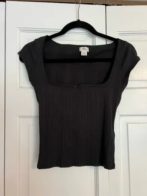 Urban Outfitters Black ribbed tank top with square neckline and bow detail thumbnail 2