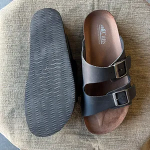 Cliffs Brown with Black Straps Birkenstock-style Slides thumbnail 3