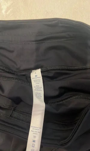 Lululemon Shorts thumbnail 3