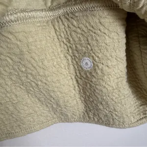 Lululemon Textured Crewneck Pullover Dew Green Yellow 3/4 Sleeve Womens Size 6 thumbnail 6