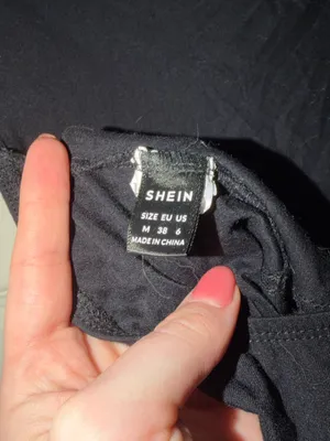 Shein Backless Top black  thumbnail 3