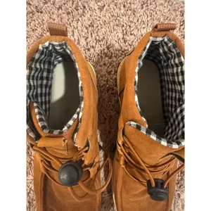 Women's Brown Ankle Boots Size 39 (Fits Like 8) Lace Up Toggle Chukka Style thumbnail 3
