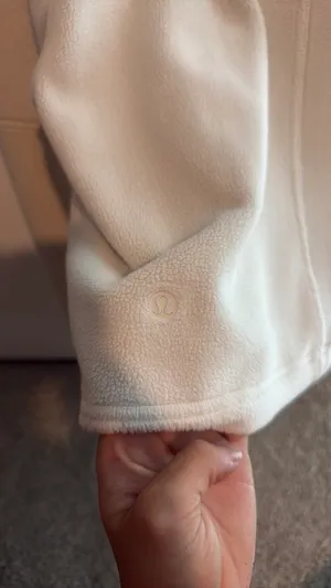 Lululemon thumbnail 4