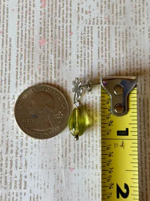 Handmade olive green color teardrop Czech glass earrings💚 thumbnail 6