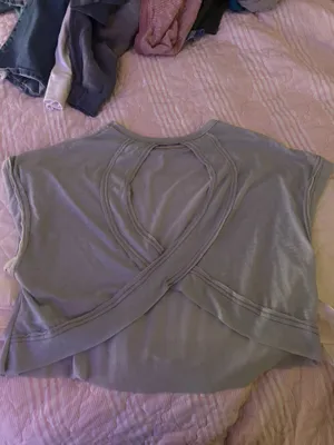 Amazon Shirt thumbnail 3
