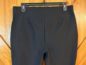 Chicos Womens So Slimming Cropped Pants Size 10 Black Stretch (0292) thumbnail 6