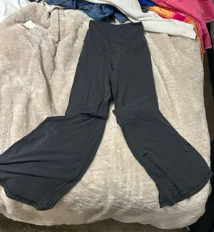 Aris Black Flowing Wide-Leg Leggings thumbnail 1