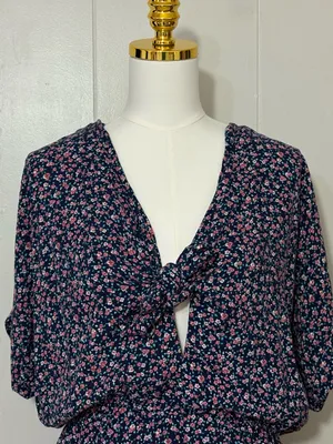 Rails Minka Wildflower Floral Tie Front Romper Navy Size S thumbnail 4