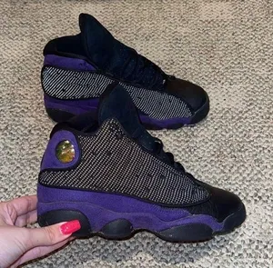 Jordan 13 Retro Court Purple thumbnail 1