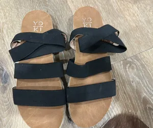 Yoki Sandals Women’s thumbnail 1
