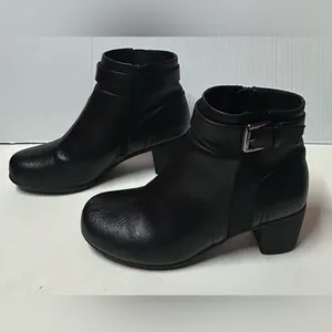 Croft & Barrow Ortholite Comfort Baron Black Round-Toe Zip Closure Ankle Booties thumbnail 3