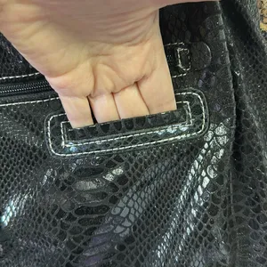 Source Unknown Animal Print Snakeskin Sequined Tote Should Bag Purse 15 x 14 x 6.5 inches thumbnail 6