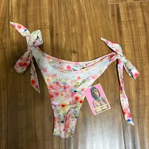 Strawberry milk mob floral lace bikini bottoms thumbnail 4
