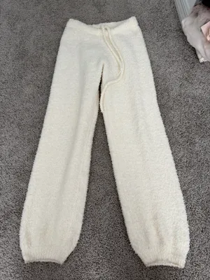 Skims fluffy joggers  thumbnail 6