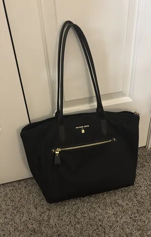 Michael Kors Shoulder Bag Black thumbnail 1