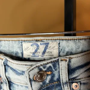 NWT Free People We The Free Raw High-Rise Skinny Jegging Jeans Acid Wash Size 27 thumbnail 9