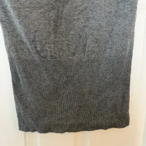 Caché NWT Ruffle Neck SS Sweater Gray Metallic Ribbed Hem‎ Silk Blend Y2K Small thumbnail 8