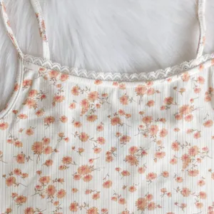 Forever 21 Off White floral cami crop top, brand new thumbnail 2