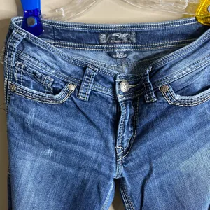 - Silver Jeans Suki Surplus 29/32 thumbnail 9