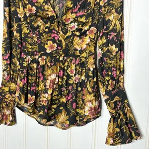 Anthropologie Floral Peplum Blouse V-Neck Button Front Flared Cuff Top Black thumbnail 5
