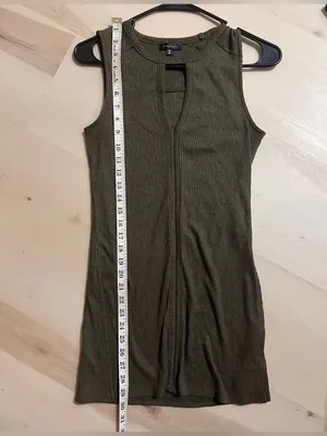 Dynamite Women Petite Small Fall Olive Green Ribbed Knit Sleeveless Tunic Top thumbnail 7