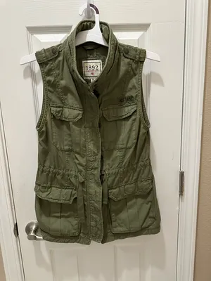 Abercrombie & Fitch 1892 olive green cotton utility vest Medium thumbnail 12