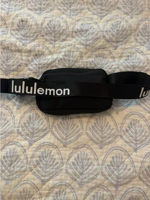 Lululemon Black Belt Bag thumbnail 2