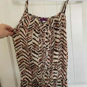 YJ‎ Collection women’s patterned jumpsuit — medium Brown thumbnail 2