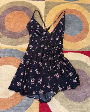 Free People Tango At Night Romper Black Floral Print Low Cut Back Cutout Size 10 thumbnail 1