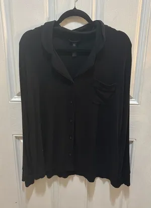 SKIMS Soft Lounge Sleep Top Onyx Black Size Large thumbnail 1