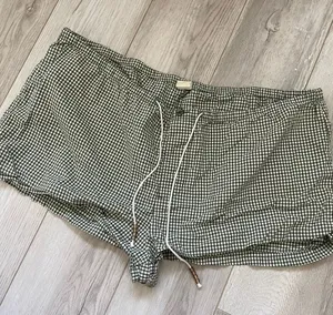American Eagle Gingham Boxer Shorts Green White (Large) coquette pinterest thumbnail 1