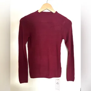 Julia Burgundy Long Sleeve Sweater Women’s Sz One‎ Size Lightweight Soft thumbnail 3