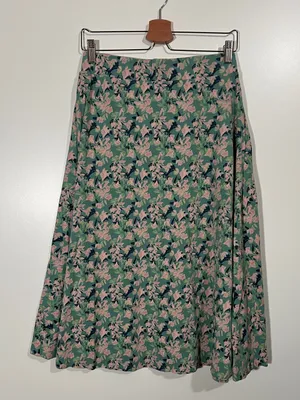 Pact Organic Cotton Fit & Flare A-line Skirt Size Large Green and Pink Pattern thumbnail 5