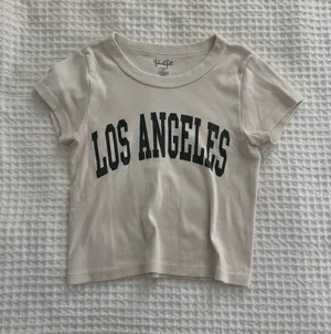 Brandy Melville Ashlyn Top thumbnail 1