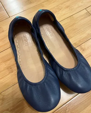 Tieks Navy Leather Foldable Ballet Flats thumbnail 1