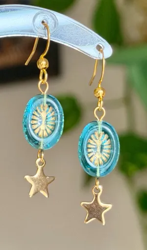 Handmade retro vintage cute whimsical style quality Czech glass beads unique dangle earrings🩵 thumbnail 1