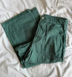 H&M Green Straight Leg Pants thumbnail 1