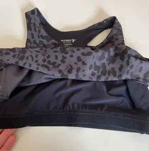 Old Navy Active Sports Bra/Tank thumbnail 4