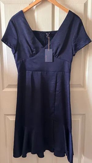 Skies are Blue Navy Satin Flutter Sleeve Midi Dress Sz Med Autumn Wedding Guest thumbnail 1