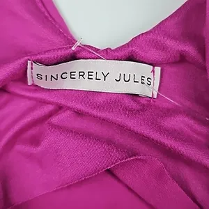 Sincerely Jules‎ -388 Pink V-Neck Polyester Blend Sleeveless Bodysuit Size XS thumbnail 3