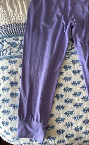 Lululemon Ready to Rulu CROPPED Joggers thumbnail 2